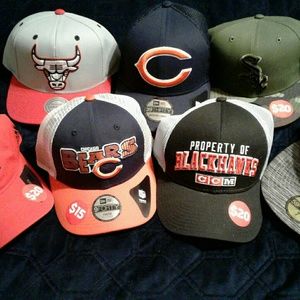 LOT OF CHICAGO SPORTS TEAMS - NWTS